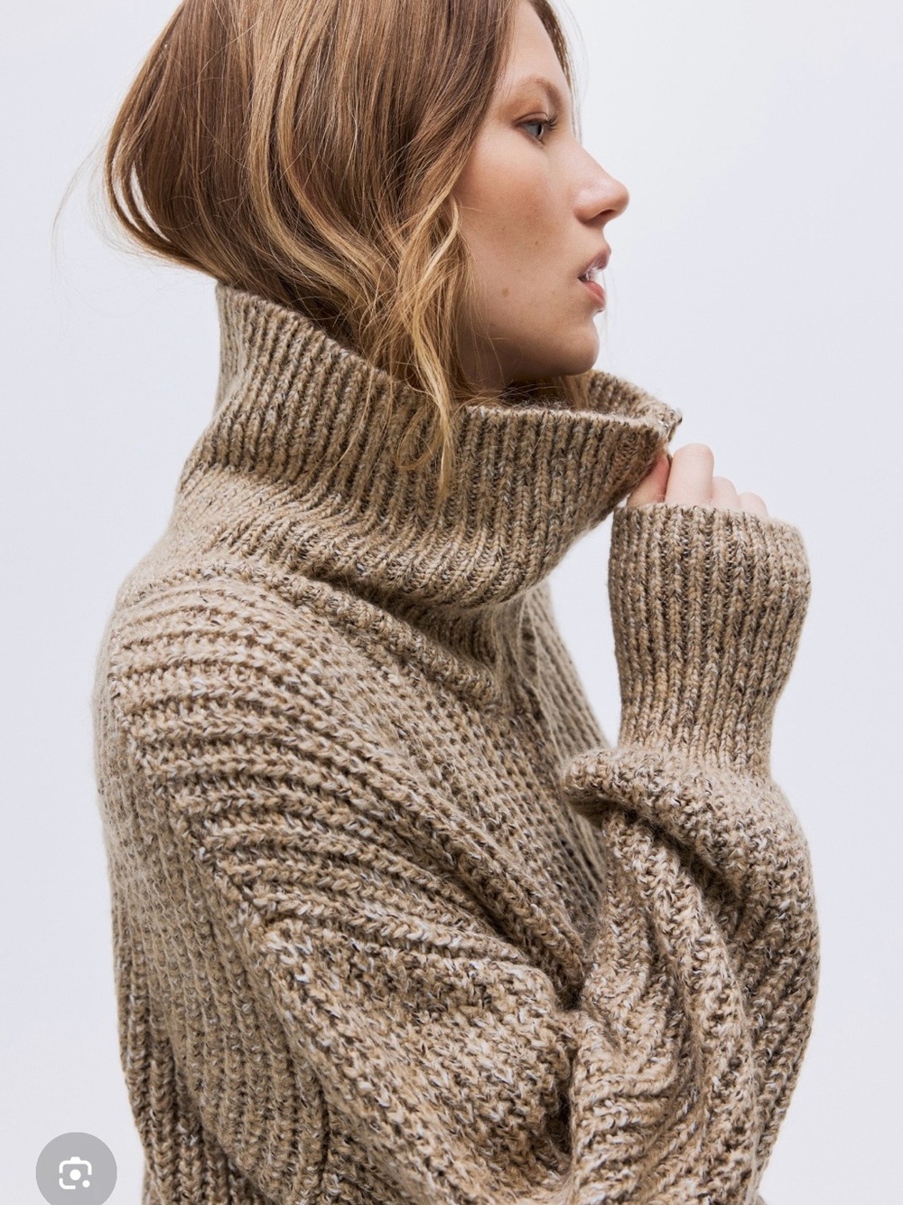 #80 Ribbed Marle Chunky Knit Cardigan Sweater in Beige